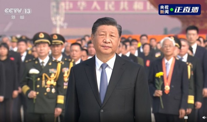 지난달 30일 중국 천안문광장에서 열린 열사기념일 행사에 참석한 시진핑 주석. 사진=CCTV 캡쳐
