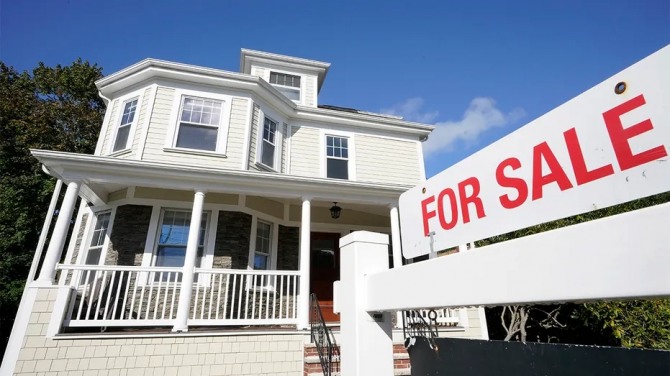 미국 주택 가격이 2009년 이후 가장 빠른 속도로 내려가고 있다. 사진=폭스 비즈니스 뉴스