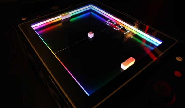 게임 '퐁'을 실제로 구현한 모습. 사진=언스플래시