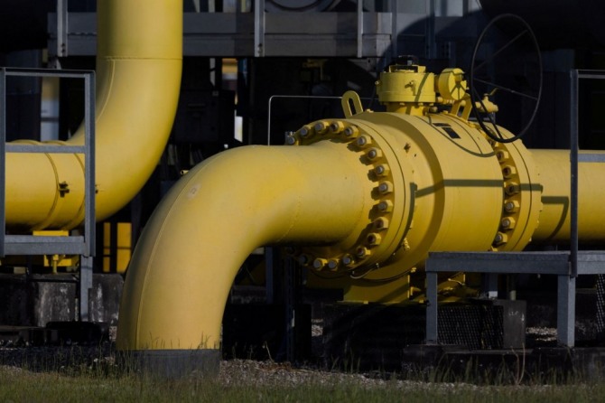 서유럽과 러시아를 연결해 주는 야말 가스 파이프라인의 폴란드 지역 내 가스 컴프레셔 스테이션. 사진=로이터