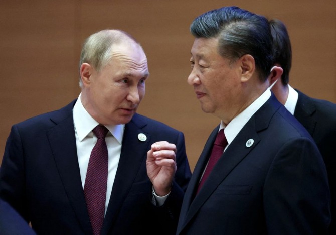 블라디미르 푸틴 러시아 대통령과 시진핑 중국 국가주석. 사진=로이터