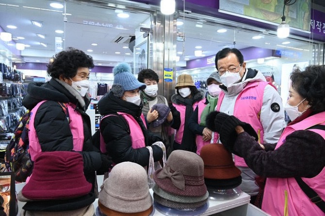 이현재 하남시장, 여성단체협의회와 전통시장 홍보 앞장 - 글로벌이코노믹