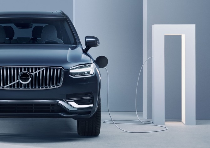 볼보 XC90 플러그인 하이브리드 사진=볼보자동차코리아