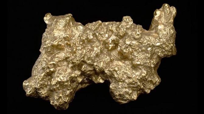 세상에서 가장 큰 금 덩어리로 알려진 웰컴 스트레인저의 복제품. 사진=IFL 사이언스