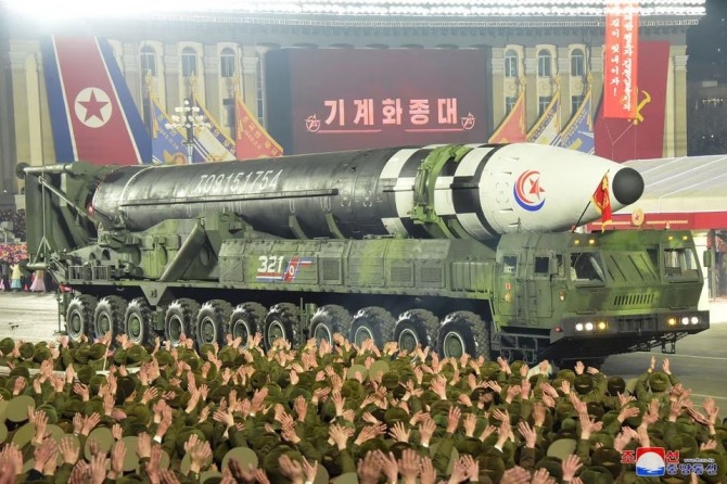 북한의 장거리 탄도 미사일. 사진=로이터