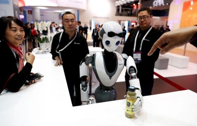 중국 인공지능 로봇기업 클라우드마인즈가 미국 상장에 실패한지 2년 만에 홍콩 상장에 도전한다. 사진=로이터
