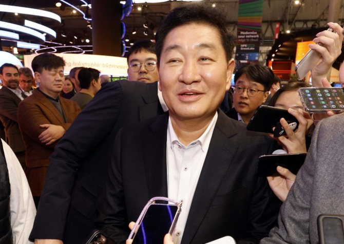 국민연금, 삼성전자 한종희 사내이사 재선임 ‘찬성’ - 글로벌이코노믹