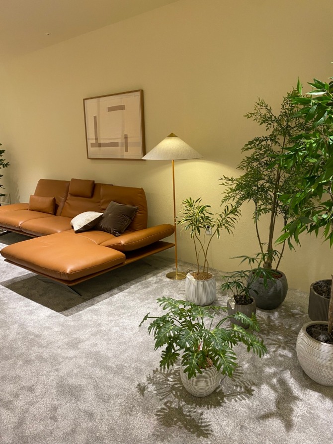 지하 2층 수입가구 전시 모습. 사진=송수연 기자