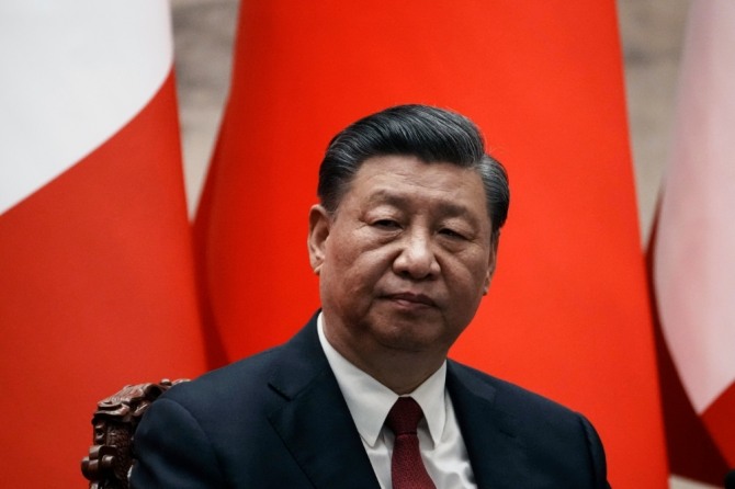 중국의 시진핑 주석. 거치없이 미국을 추격하던 중국이 중진국의 함정에 빠져 있다. 사진=로이터