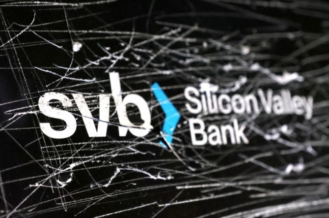 SVB 파산 이후 미국인들의 은행에 대한 신뢰는 금융 위기 때보다  더 나빠졌다. 