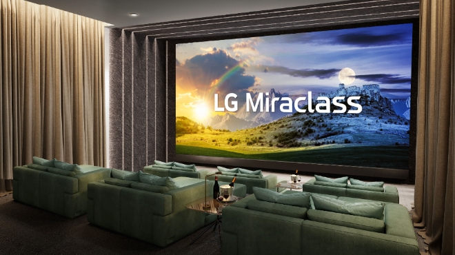 LG전자의 영화관 전용 마이크로LED 디스플레이 'LG 미라클래스'가 극장에 설치되어 있다. LG 미라클래스는 미국, 프랑스, 대만에 이어 스페인 영화관 체인 '오데온 멀티시네스'에 공급됐다. 사진=LG전자
