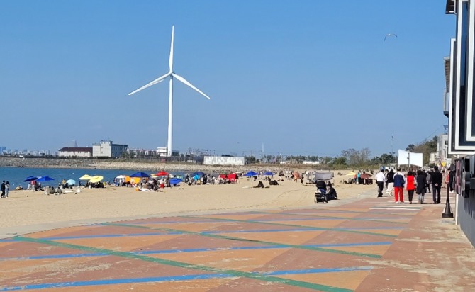 안산시는 대부도 방아머리 해변을 보전하고 보다 쾌적한 휴양공간으로 관리하기 위해 지난해에 이어 올해도 취사, 야영활동을 제한한다. 사진=안산시