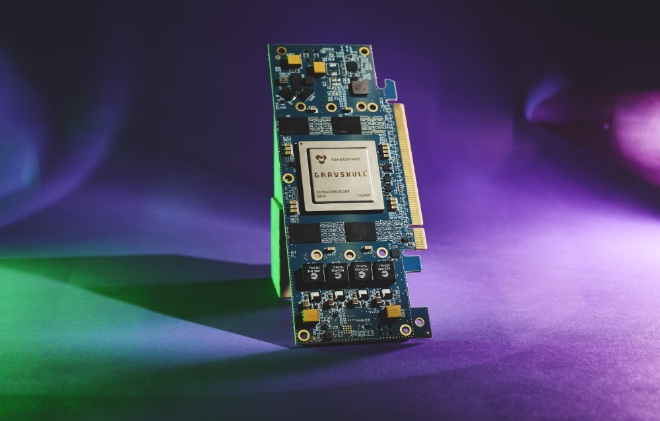 캐나다 텐스토렌트가 개발한 '그레이스컬 e300' AI(인공지능) PCIe 카드. 사진=텐스토렌트 홈페이지   
