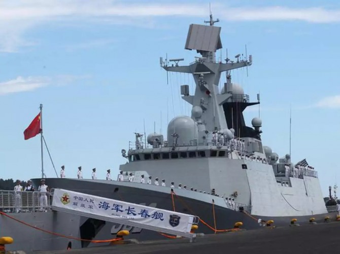 중국 인민해방군은 군함에 사상 최고의 성능을 가진 레이더를 구축하고 있는 것으로 알려졌다. 사진=로이터
