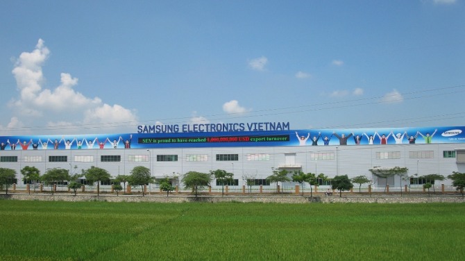 삼성전자 베트남 공장은 베트남 국영 전력회사로부터 전력을 우선 공급받기로 했다. 사진=로이터
