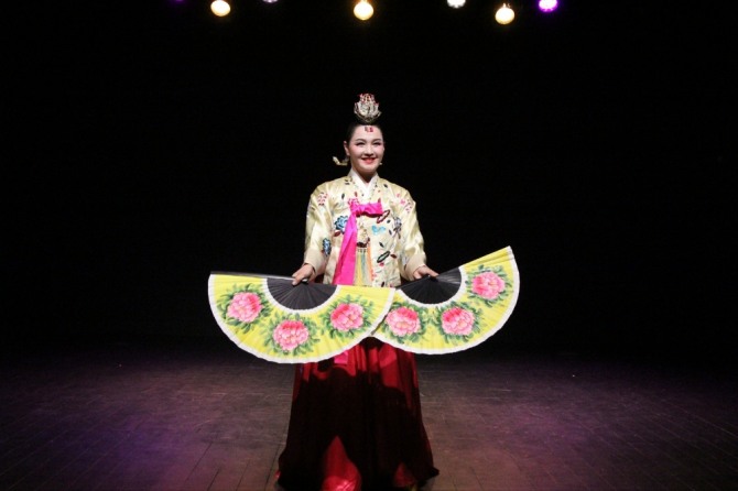 부채춤(정미심)