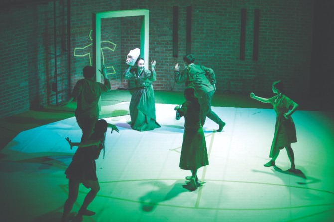 장현수 안무의 '여행'(2017)