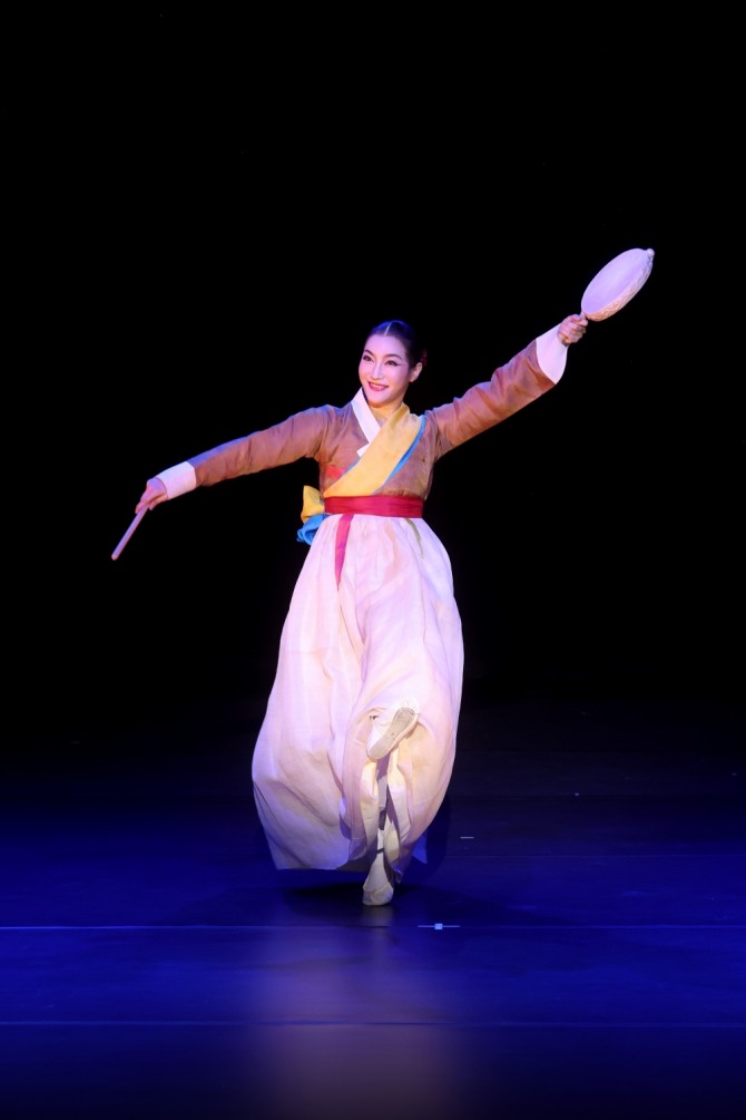 이소정 연희의 '소고춤'