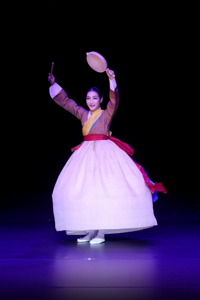 이소정 연희의 '소고춤'