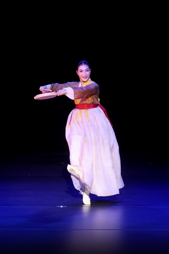 이소정 연희의 '소고춤'