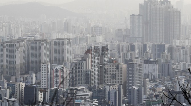 서울 남산에서 바라본 서울 시내 아파트의 모습. 사진=뉴시스