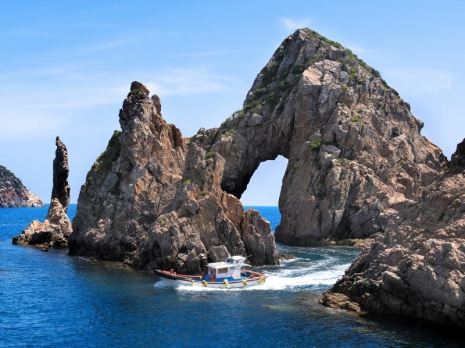 홍도  /사진=하나투어