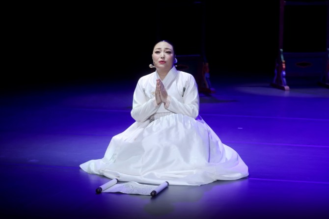 승무(이매방류, 소리 채수정, 한예종 전통원 음악과 교수)