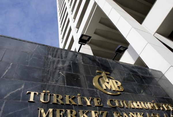 튀르키예 중앙은행이 긴축강화 및 인플레이션 억제를 위한 추가 조치로 신용카드 대출이자를 인상한다.  사진=로이터