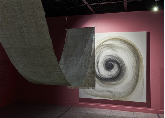 민호선의 <시간의 서사>(무지개갤러리)