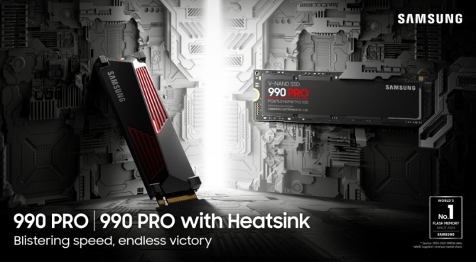 삼성전자는 고사양 게이밍에 최적화된 고성능 SSD '990 PRO' 시리즈의 4TB 제품을 출시한다고 7일 밝혔다. 사진은 삼성전자가 출시한 '990 PRO' 시리즈의 4TB 제품. 사진=삼성전자