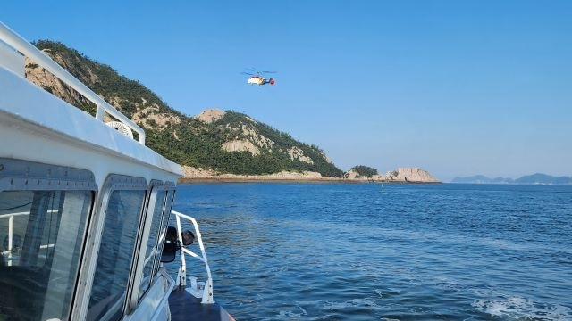 전북 군산시 동백대교 인근 해상에서 숨진 채 발견된 초등학교 교사의 휴대전화를 포렌식한 결과 일기 형태의 메모가 발견됐다. 사진=군산해양경찰서