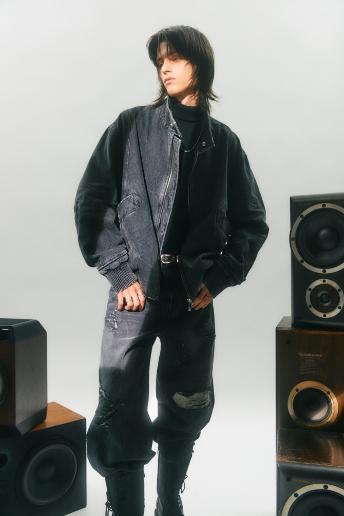 크리즈 데님 봄버 자켓  /사진=LF