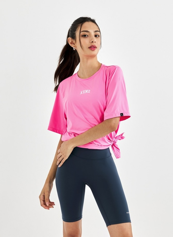 브랜드엑스코퍼레이션 젝시믹스, XXMX 커버업 티셔츠  /사진=브랜드엑스코퍼레이션 젝시믹스