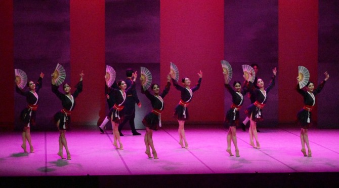 '안중근 천국에서의 춤'