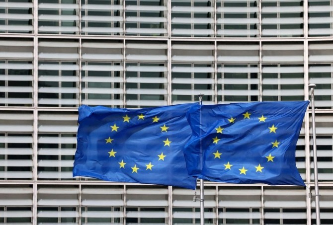 유럽연합 집행위원회는 유럽에서 세를 넓혀가는 중국 EV에 대해 WTO 규정에 따라 징벌적 관세를 부과할 것인지에 대한 조사를 시작했다. 벨기에 브뤼셀에 있는 유럽연합 집행위원회 본부. 사진=로이터 