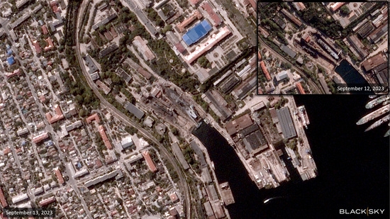 위성 사진의 조합 이미지는 지난 12일(현지시간) 우크라이나 미사일 공격 전 크림반도 세바스토폴의 모습과 13일 미사일 공격 후 같은 장소의 모습을 보여준다. 사진=로이터