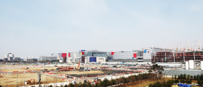 2023년 3월 30일 오후 공사가 진행중인 경기도 평택시 삼성전자 평택캠퍼스 일대 전경. 사진=연합뉴스