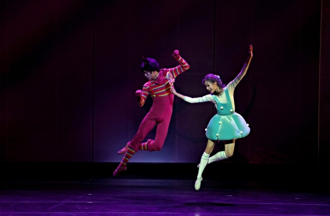 최진수 연출의 '이상한나라의앨리스' ⓒ옥상훈