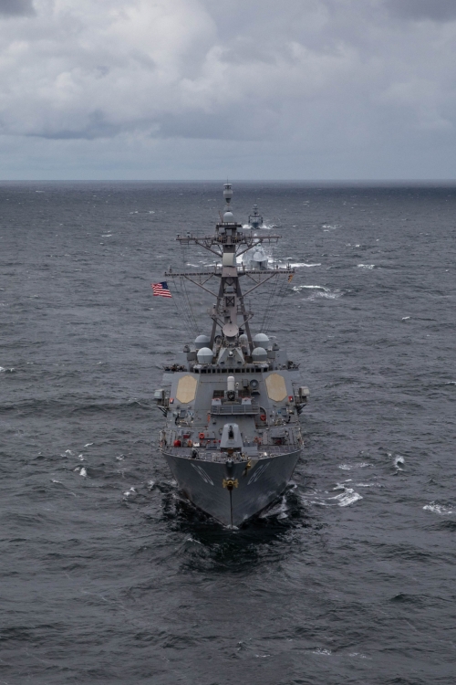 2023년 8월 19일(현지시각) 발틱해협에서 미국 해군 제 6함대 소속 알버레이크급 유도 미사일 구축함 루즈벨트(USS Roosevelt, DDG 80)함이 훈련 중 항헤하고 있다. 사진=미 해군(https://www.navy.mil)