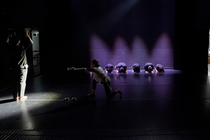 이지은 안무의 현대무용 '1인'