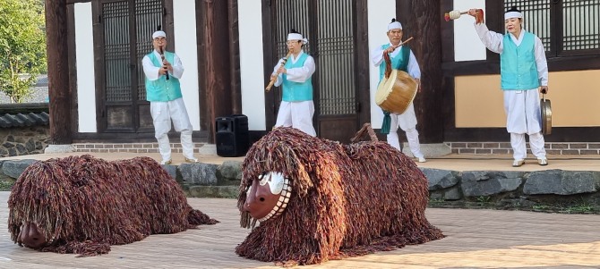 북청사자놀음