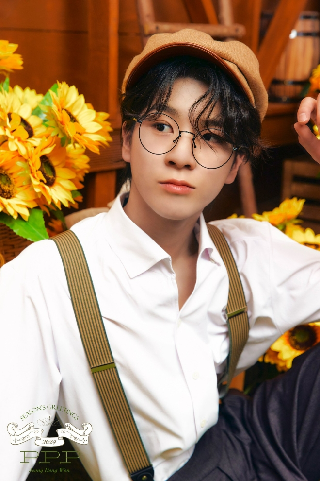 정동원 시즌그리팅 프리뷰  /사진=쇼플레이엔터테인먼트