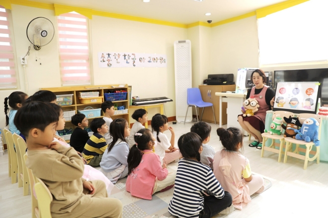 서울특별시 관내 충치 예방 모범유치원 교육  /사진=롯데웰푸드