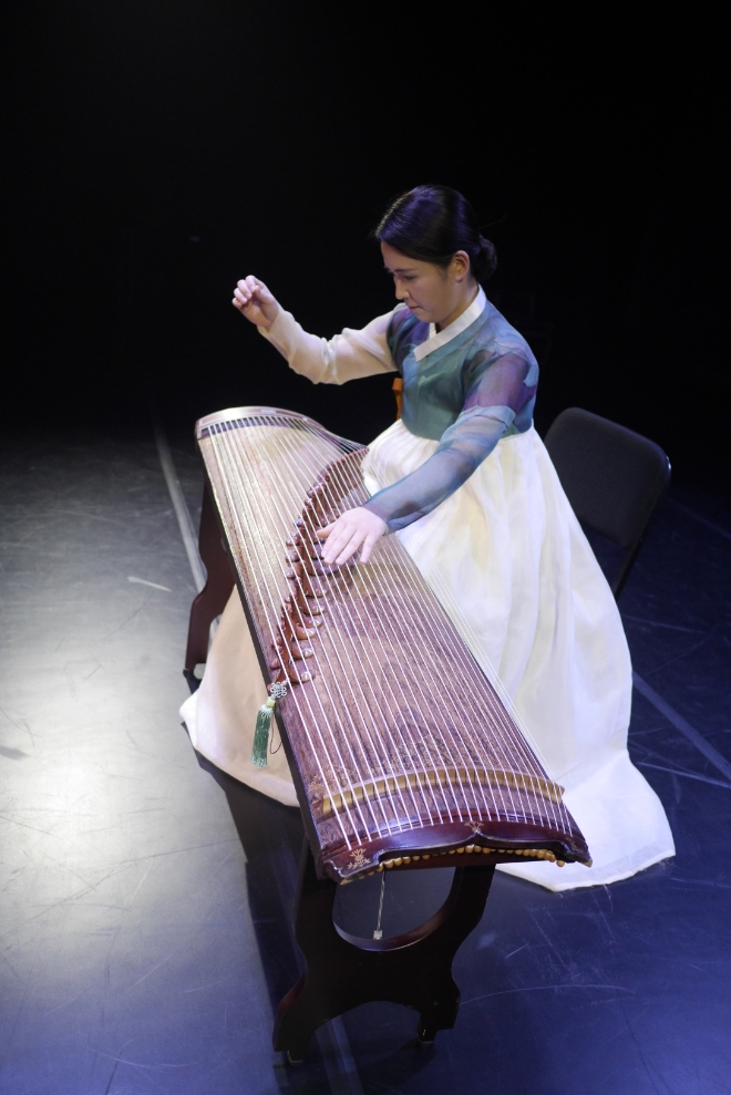 25현 가야금(연주 박이슬)