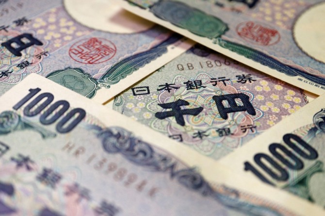 일본 1000엔 지폐. 사진=로이터