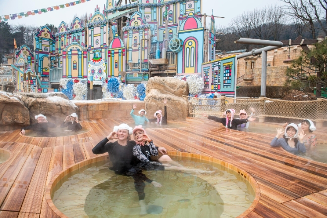 캐리비안 베이 겨울 부캐 윈터 스파 캐비  /사진=에버랜드