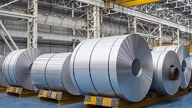 호주가 인프라를 건설하면서 해외 수입철강 의존도가 높은 것으로 나타났다.