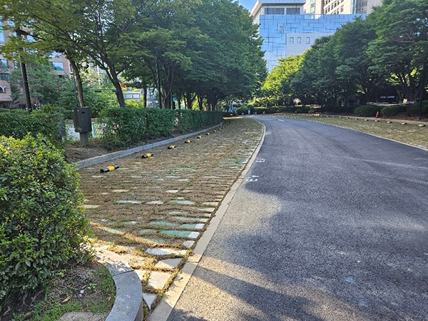 시설개선공사를 진행한 백석공원 주차장/사진=고양시