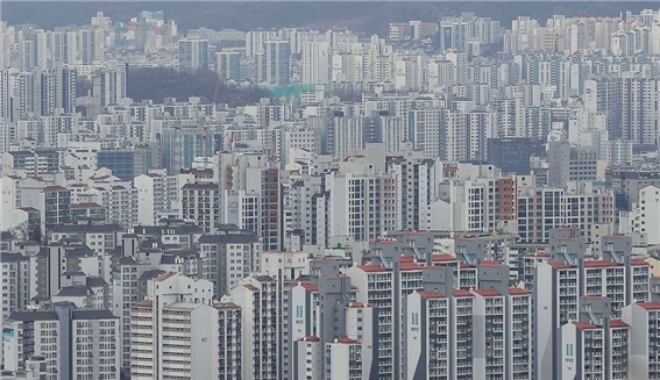 서울시는 오는 21일 오전 10시 서울시청 서소문청사에서 '공동주택 명칭 개선 3차 토론회'를 연다고 18일 밝혔다.사진=연합뉴스