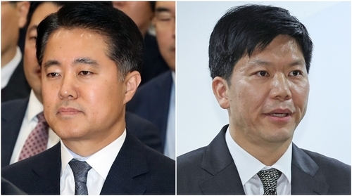 신자용(왼쪽) 신임 대검차장과 권순정 신임 법무부 검찰국장.